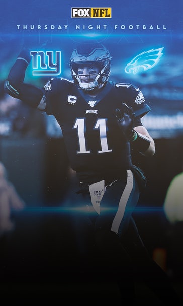 Eagles Rally Late, Beat Giants